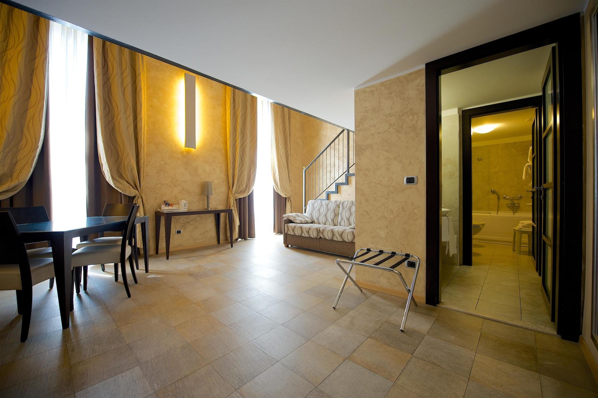 Hotel Western Crystal Palace